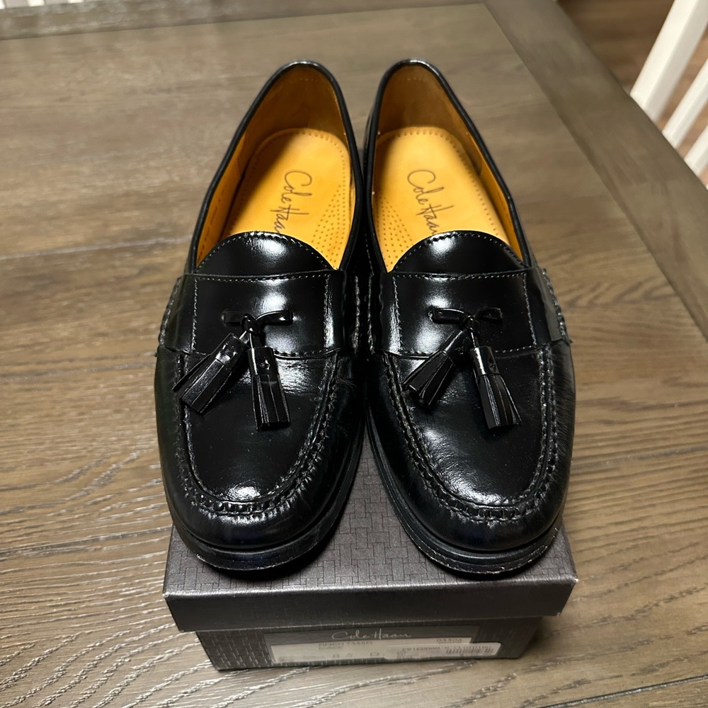 Men’s Cole Haan black dress shoes